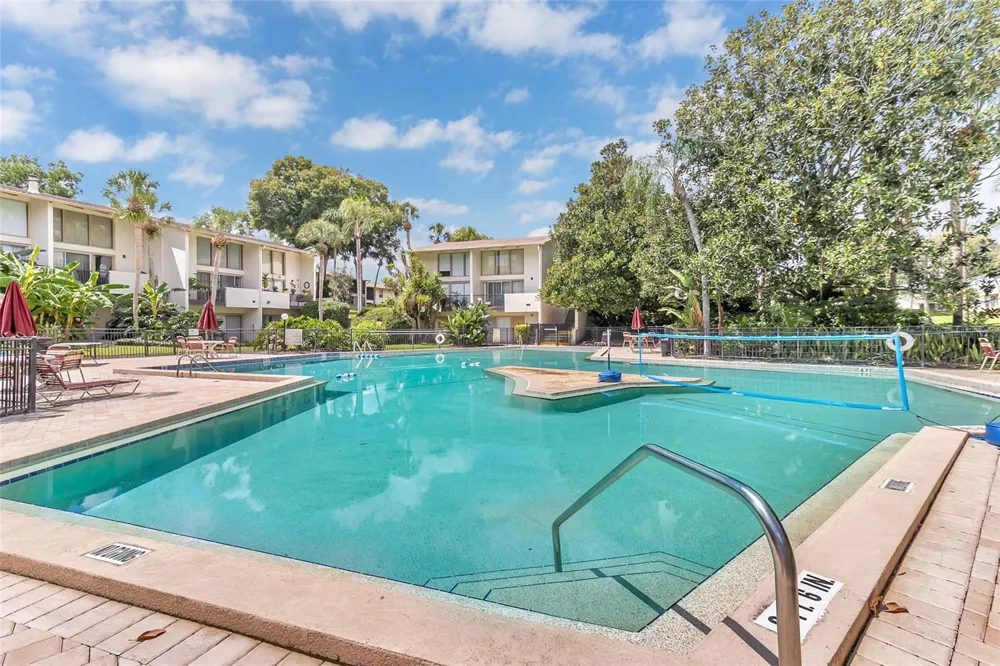 200 MAITLAND AVENUE #41 Altamonte Springs, FL 32701