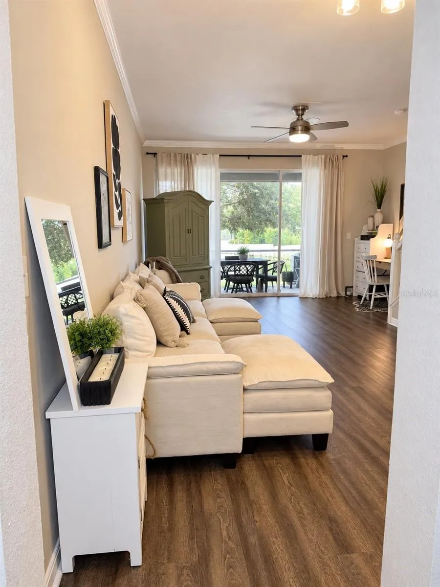 11180 WINDSOR PLACE CIRCLE Tampa, FL 33626