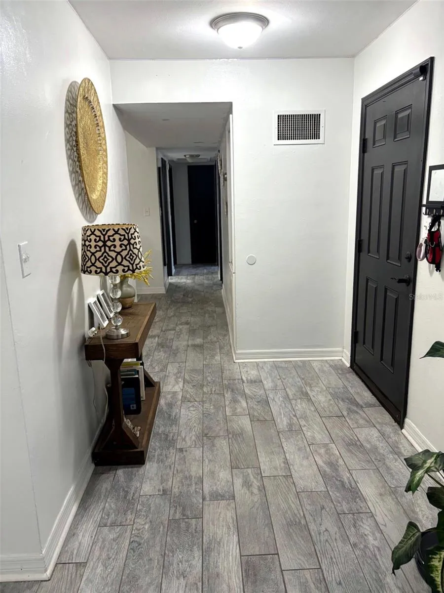 5917 WOLF ROAD Orlando, FL 32808