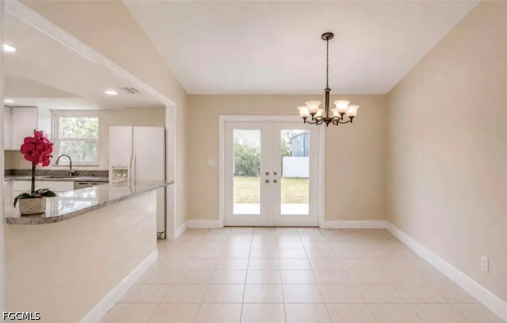 SW 25th Terrace Cape Coral, FL 33914