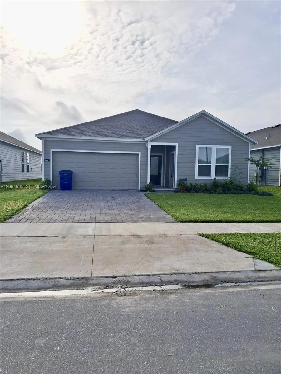 4443 Vibernum Ave #A Saint Cloud, FL 34772