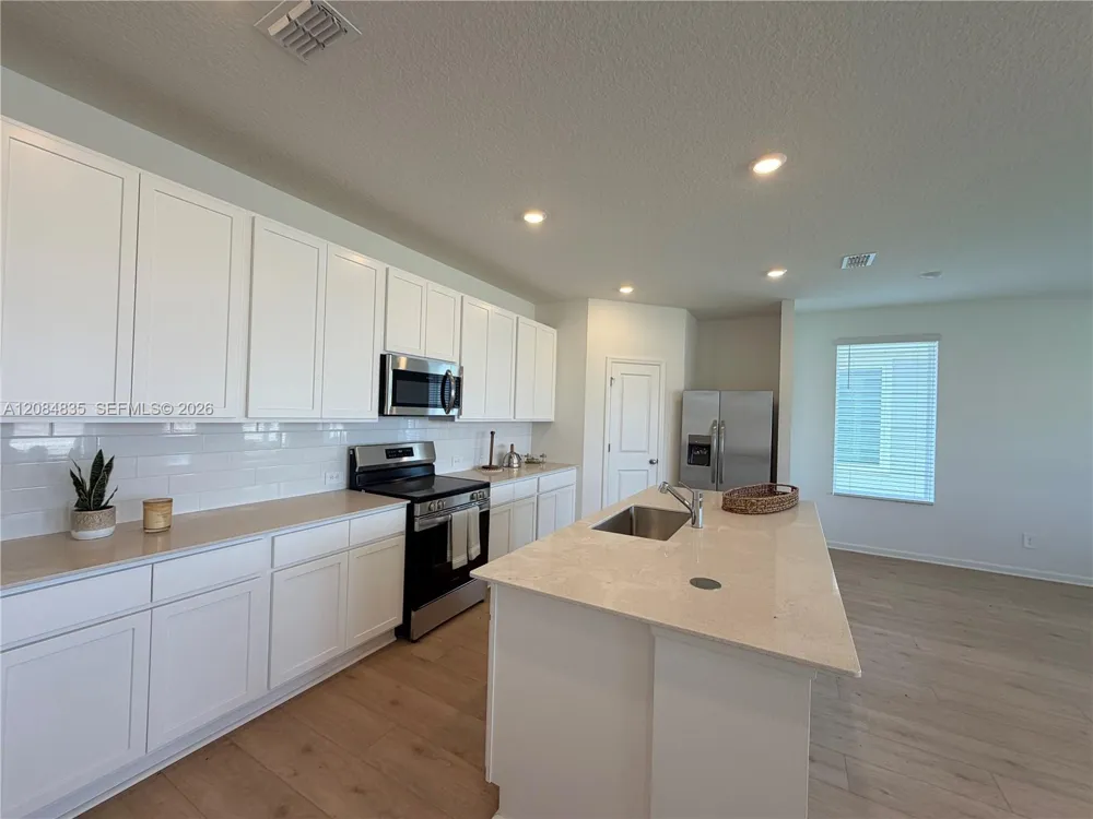 4443 Vibernum Ave #A Saint Cloud, FL 34772