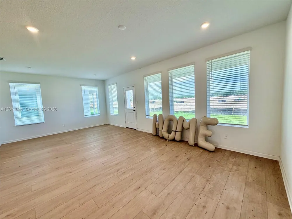 4443 Vibernum Ave #A Saint Cloud, FL 34772