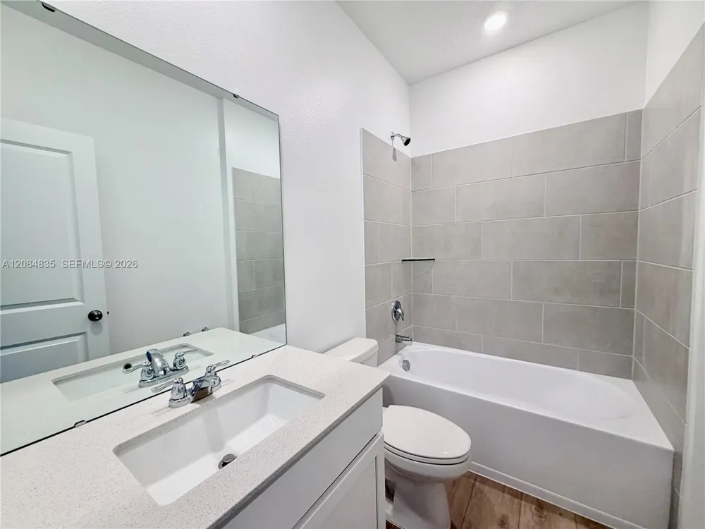 4443 Vibernum Ave #A Saint Cloud, FL 34772