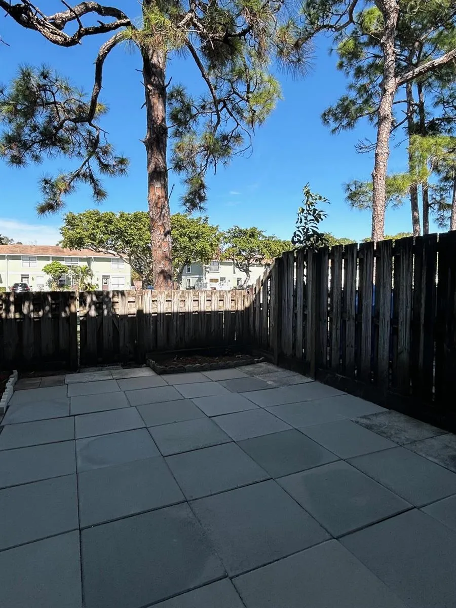 5117 SOCIETY PLACE W #D West Palm Beach, FL 33415