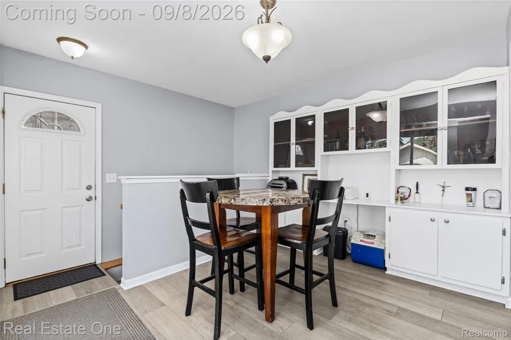15063 Annapolis Drive Sterling Heights City, MI 48313
