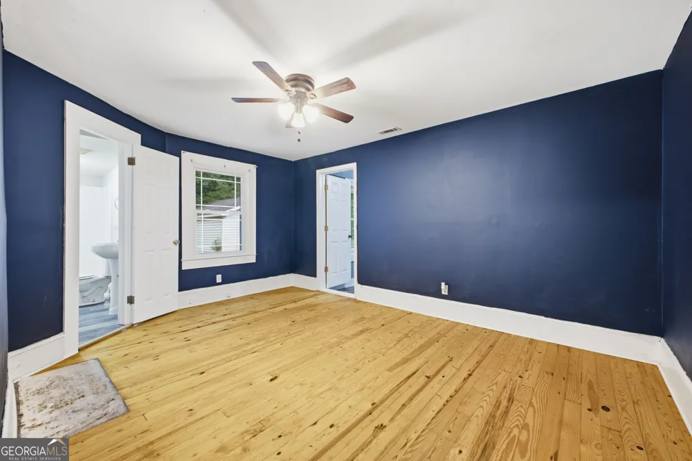 38 Nelson ST Silver Creek, GA 30173