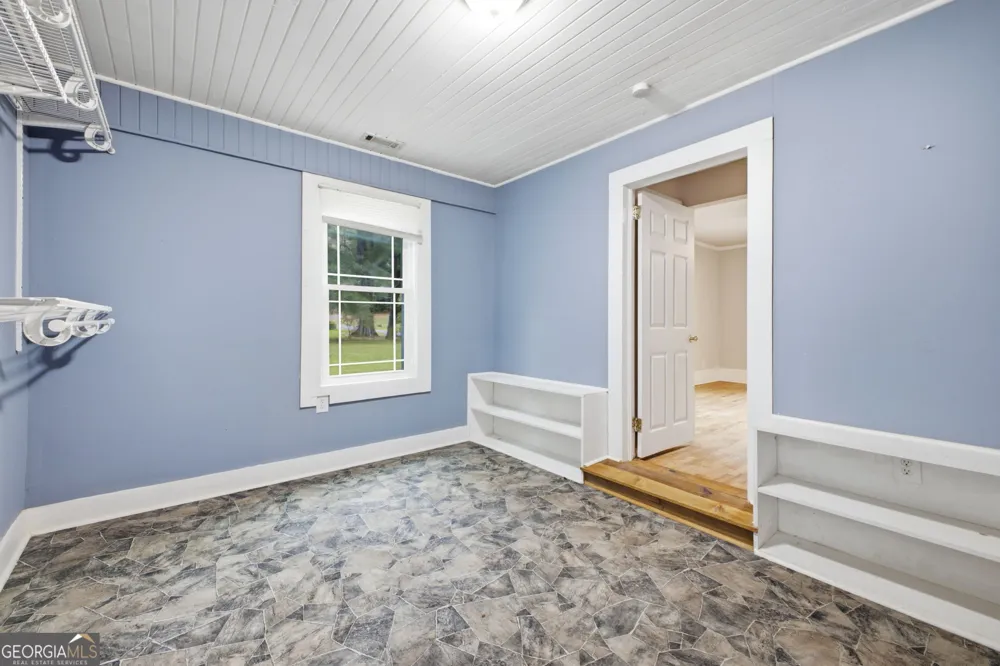 38 Nelson ST Silver Creek, GA 30173