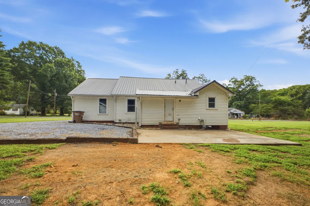 38 Nelson ST Silver Creek, GA 30173