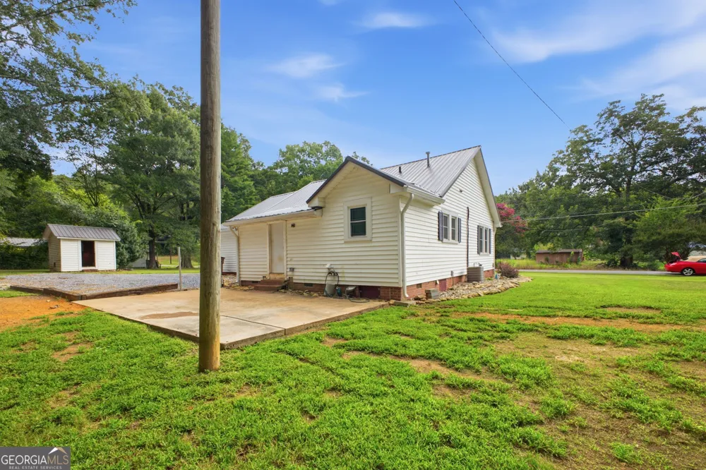 38 Nelson ST Silver Creek, GA 30173