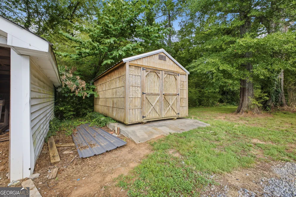 38 Nelson ST Silver Creek, GA 30173