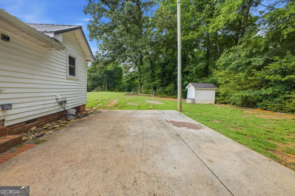 38 Nelson ST Silver Creek, GA 30173