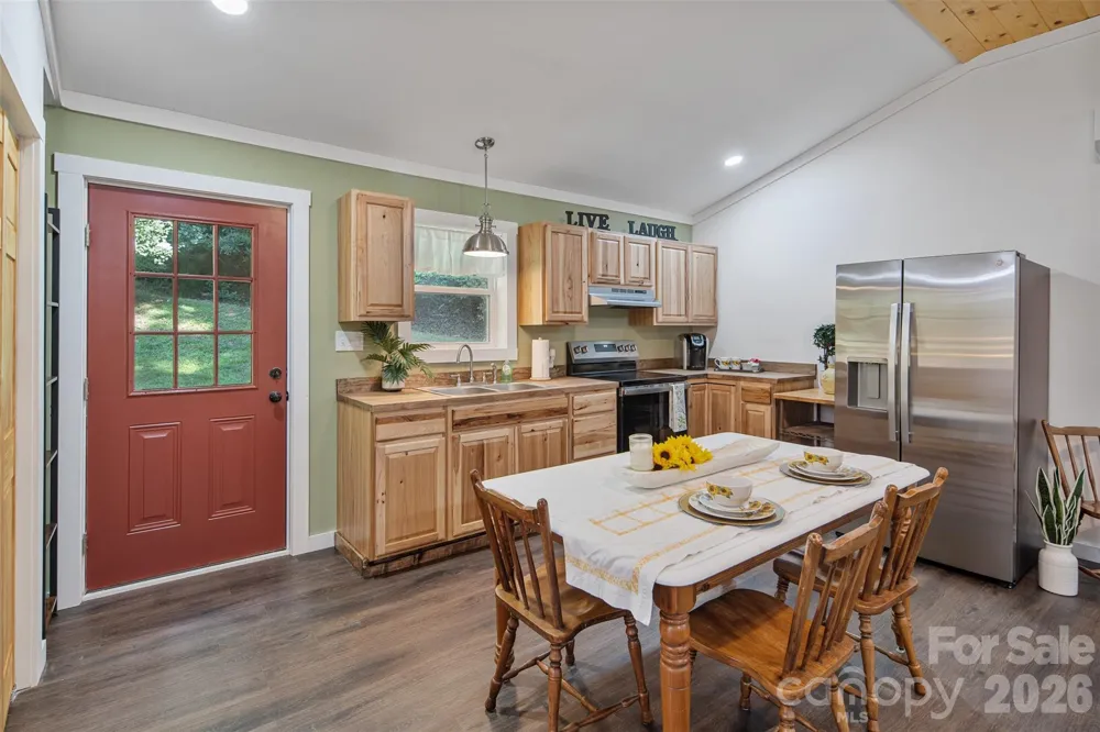 190 Hummingbird Lane Fleetwood, NC 28626