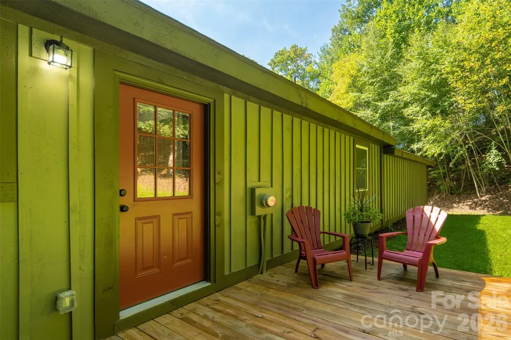 190 Hummingbird Lane Fleetwood, NC 28626