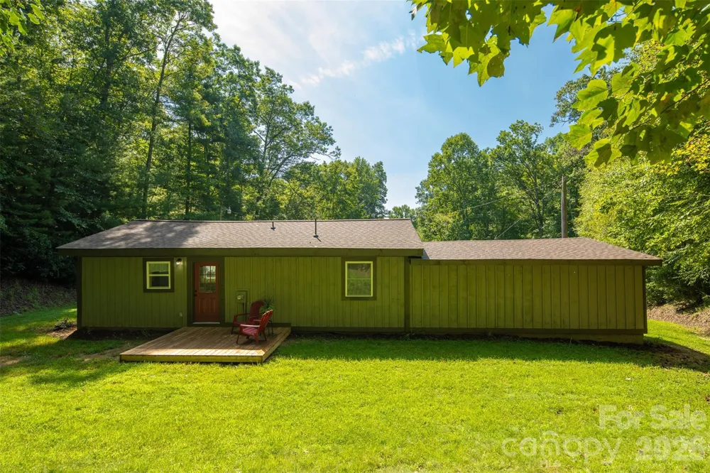 190 Hummingbird Lane Fleetwood, NC 28626
