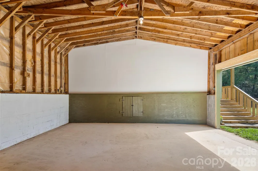 190 Hummingbird Lane Fleetwood, NC 28626
