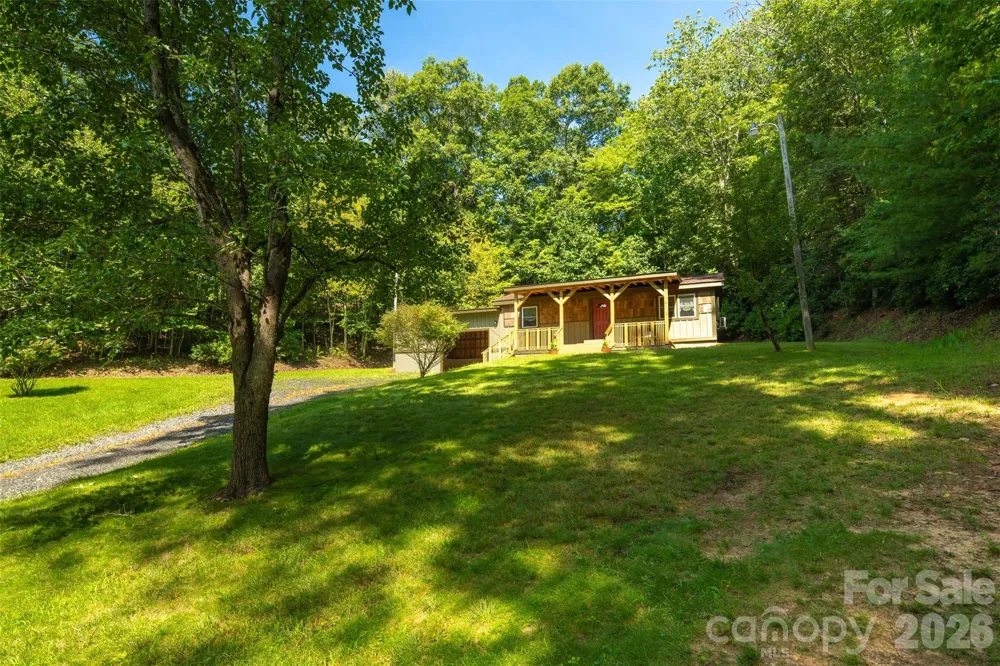190 Hummingbird Lane Fleetwood, NC 28626