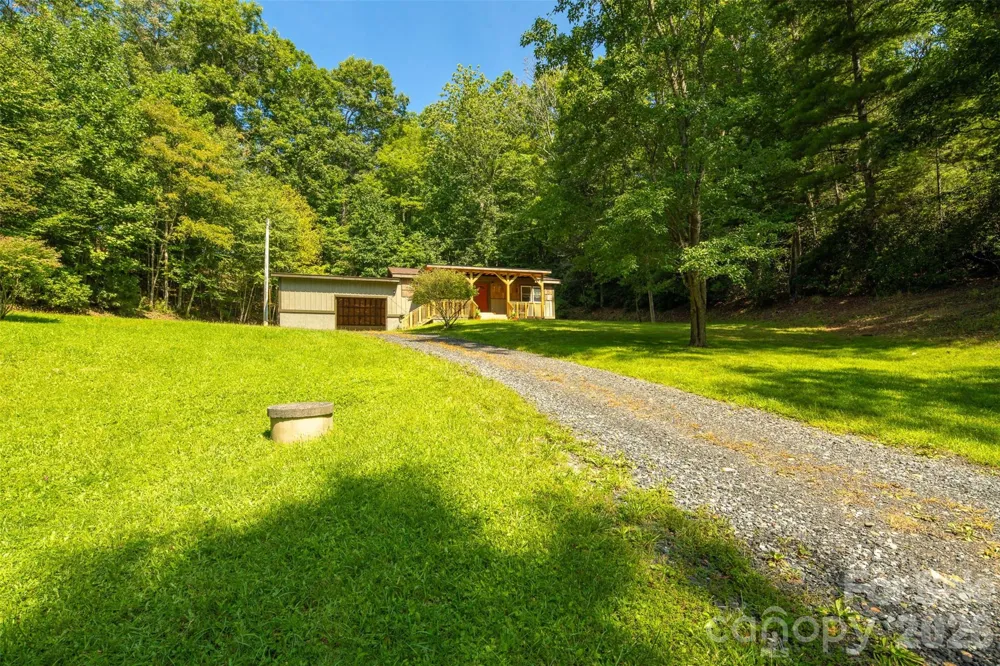 190 Hummingbird Lane Fleetwood, NC 28626