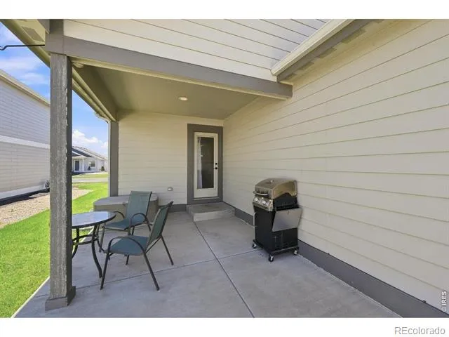 2433 Shooting Star Way Evans, CO 80620
