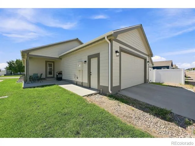 2433 Shooting Star Way Evans, CO 80620