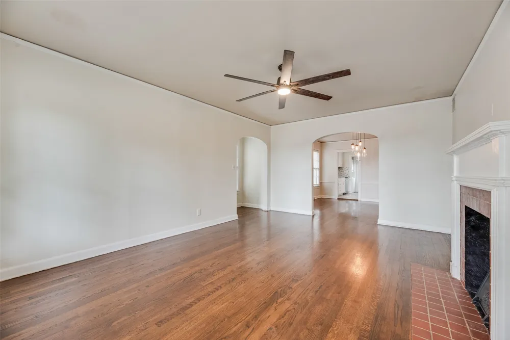 6139 Reiger Avenue Dallas, TX 75214