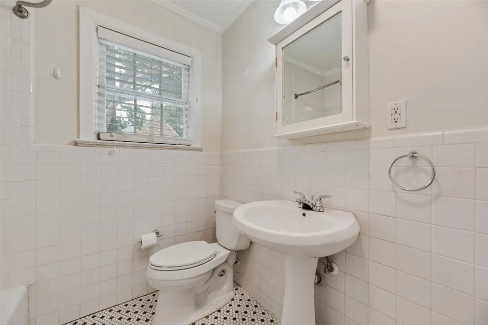 6139 Reiger Avenue Dallas, TX 75214