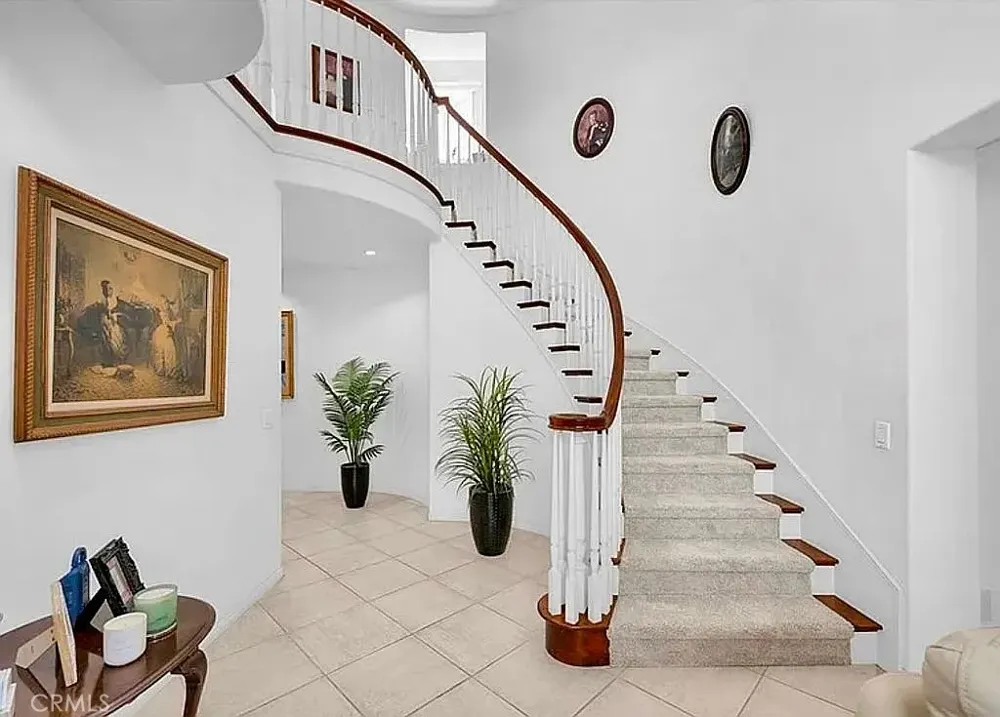9112 Playa Drive Huntington Beach, CA 92646