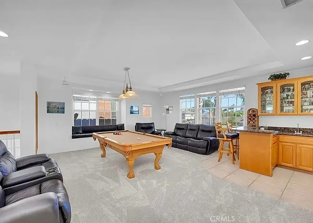 9112 Playa Drive Huntington Beach, CA 92646