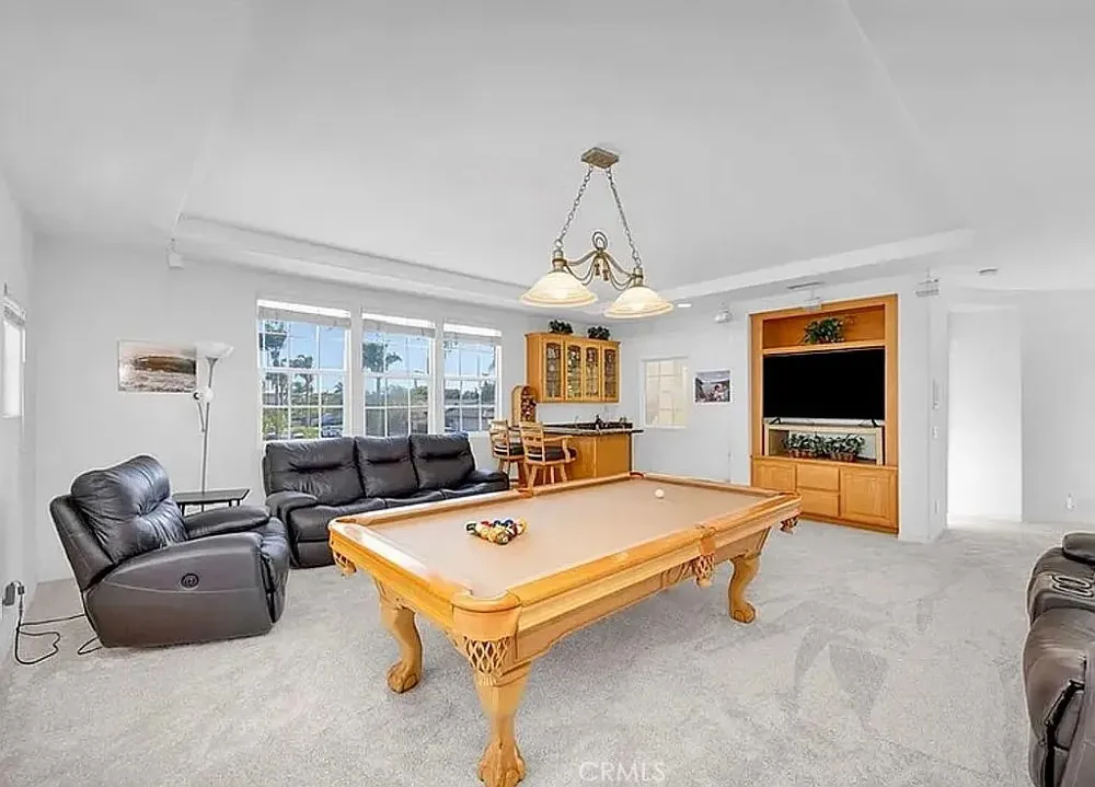 9112 Playa Drive Huntington Beach, CA 92646