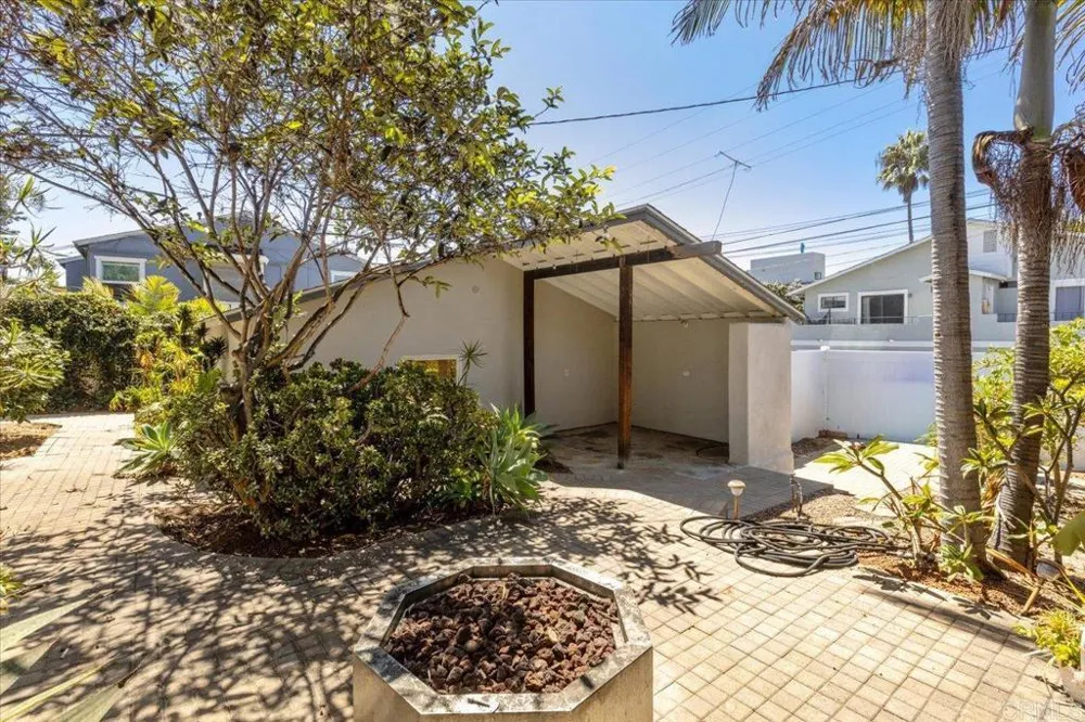 1923 S Tremont Street Oceanside, CA 92054