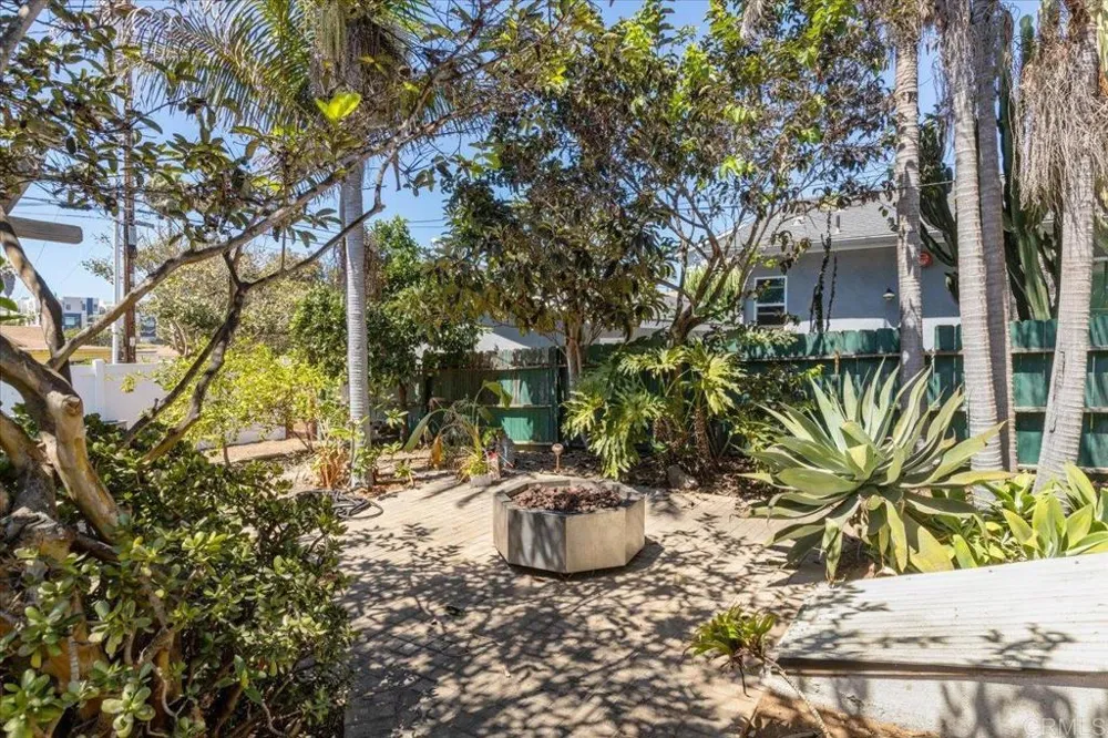 1923 S Tremont Street Oceanside, CA 92054