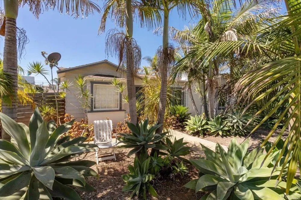 1923 S Tremont Street Oceanside, CA 92054