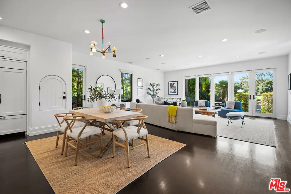 9928 Toluca Lake Avenue Toluca Lake, CA 91602