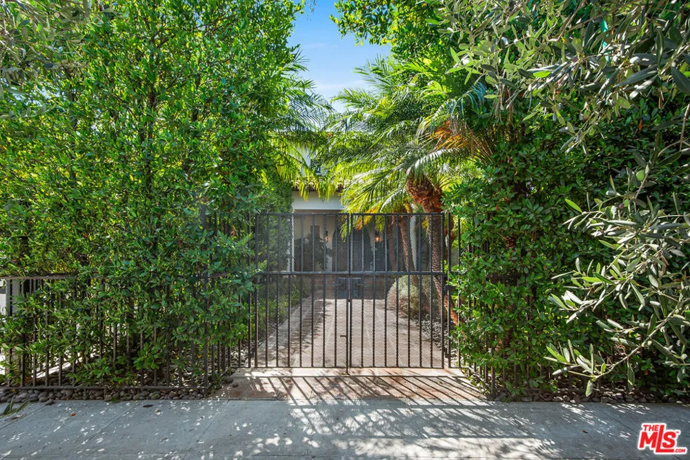 9928 Toluca Lake Avenue Toluca Lake, CA 91602
