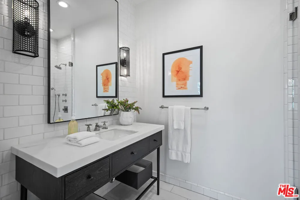 9928 Toluca Lake Avenue Toluca Lake, CA 91602