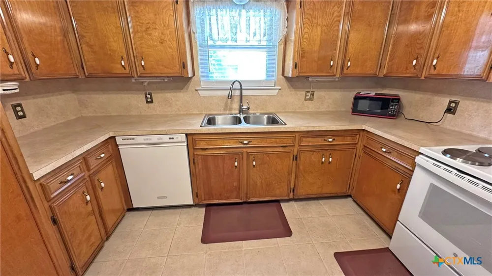 6511 Rein Drive Killeen, TX 76542
