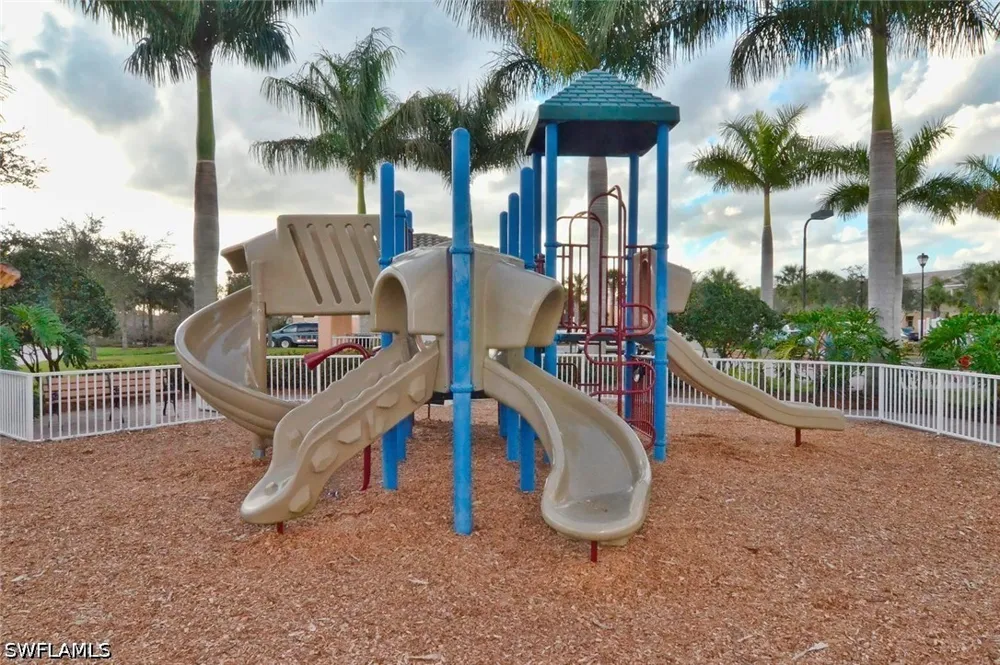 Eleuthera Way Naples, FL 34119