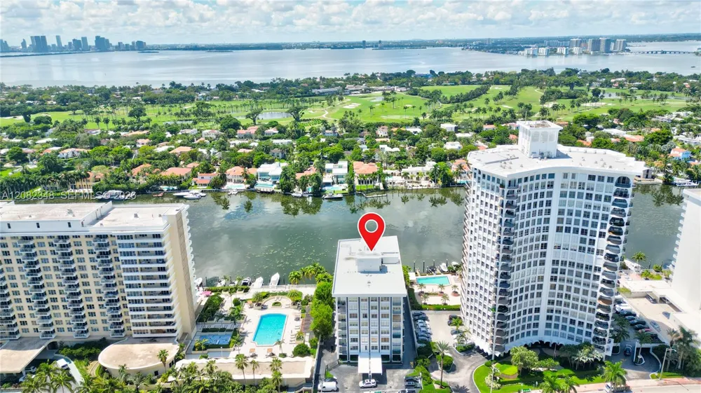 5640 Collins Ave #6B Miami Beach, FL 33140