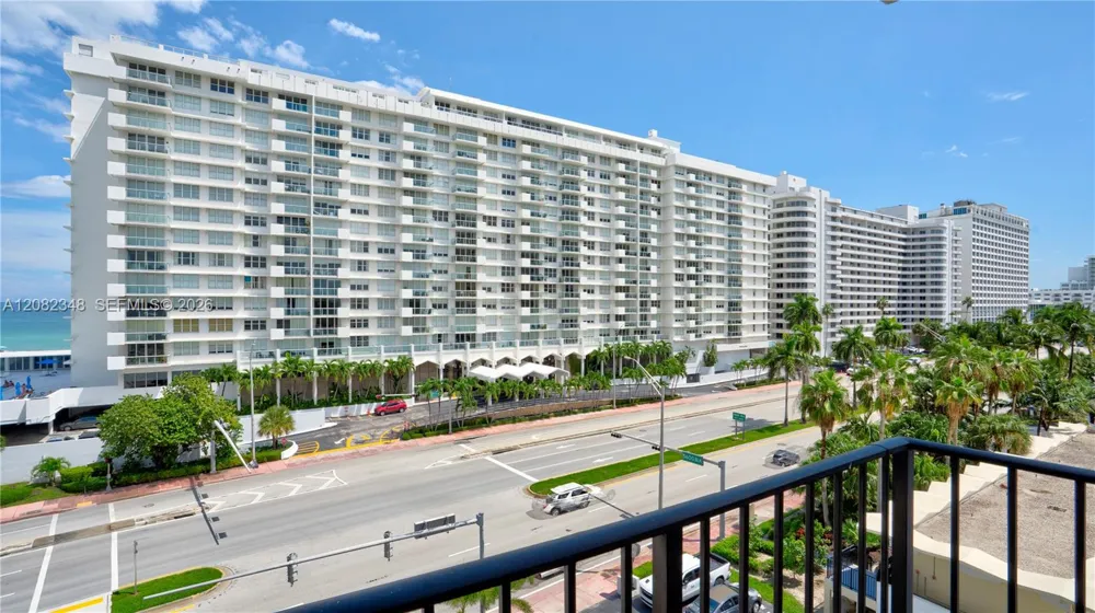 5640 Collins Ave #6B Miami Beach, FL 33140