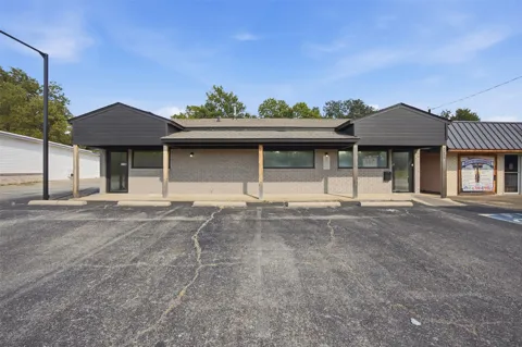 1230 S Main Street