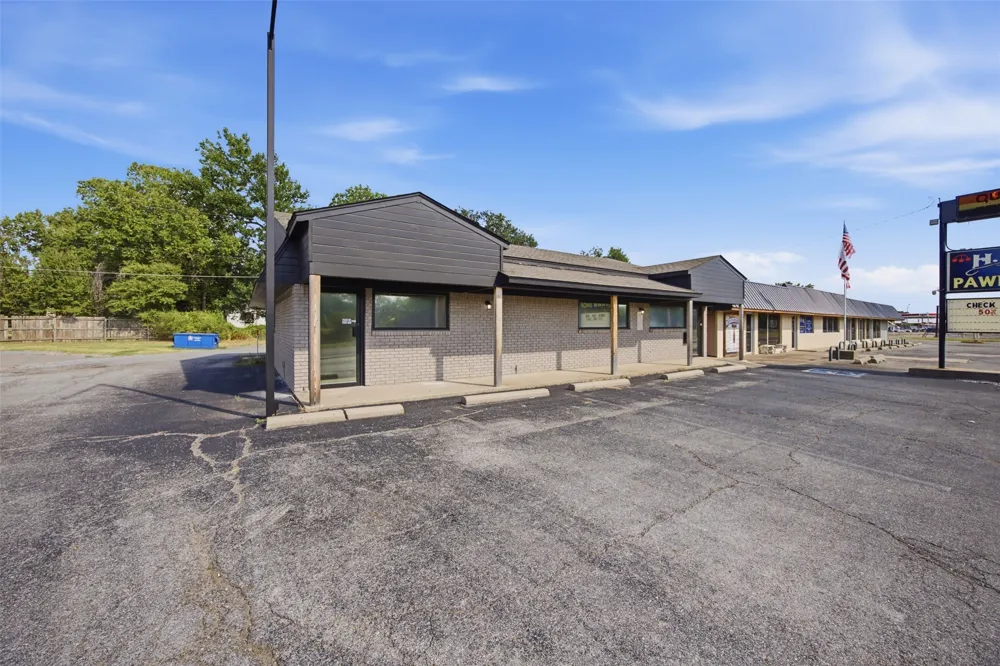 1230 S Main Street McAlester, OK 74501