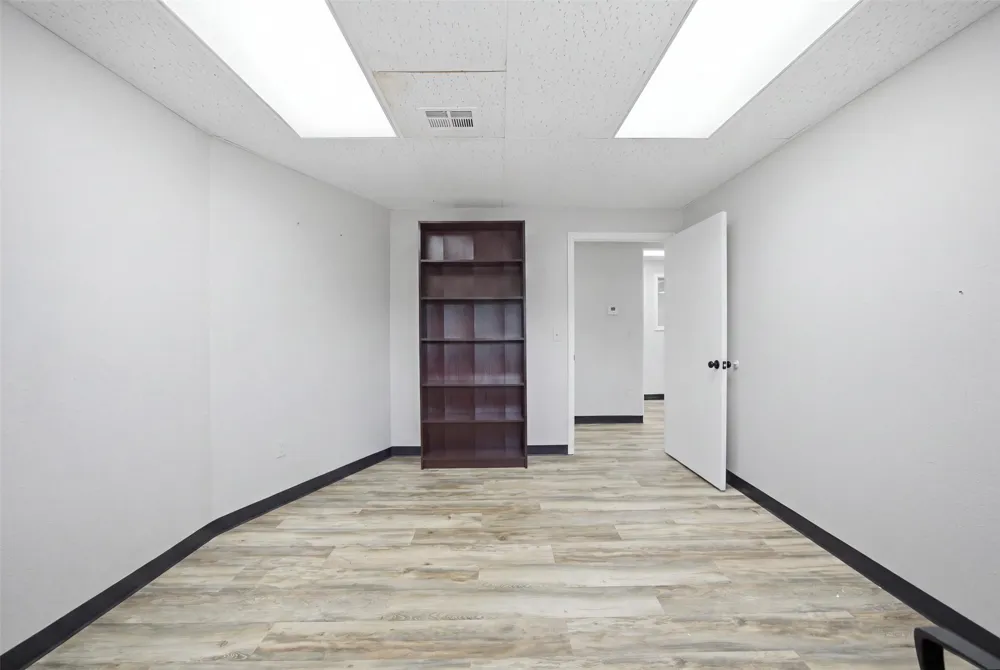 1230 S Main Street McAlester, OK 74501
