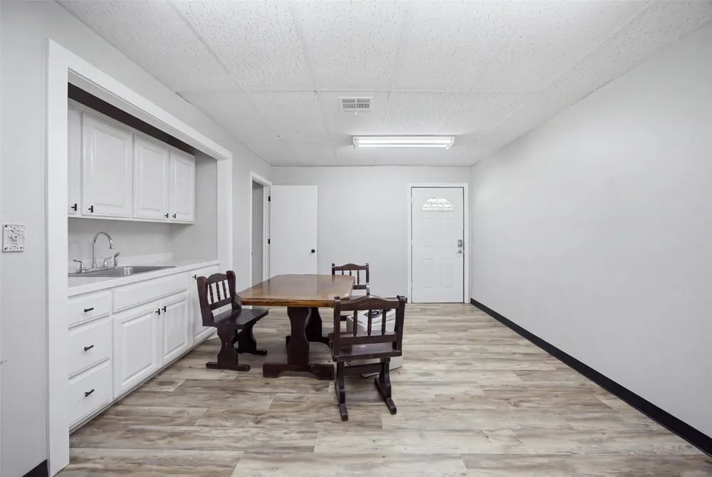 1230 S Main Street McAlester, OK 74501