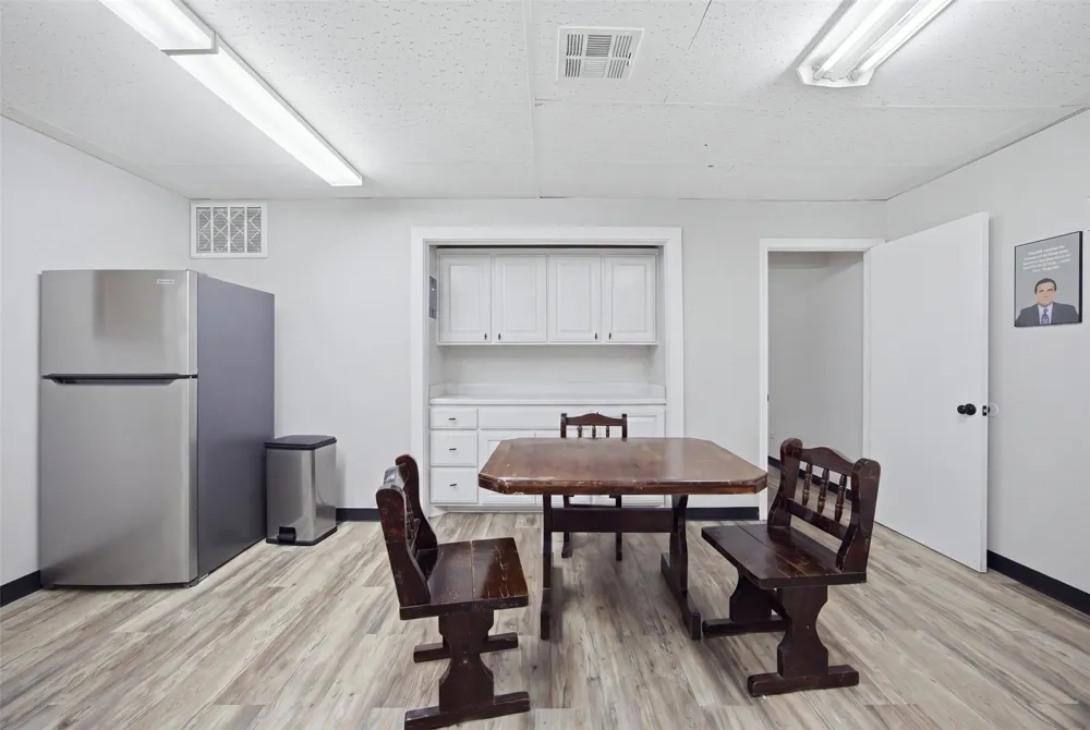 1230 S Main Street McAlester, OK 74501