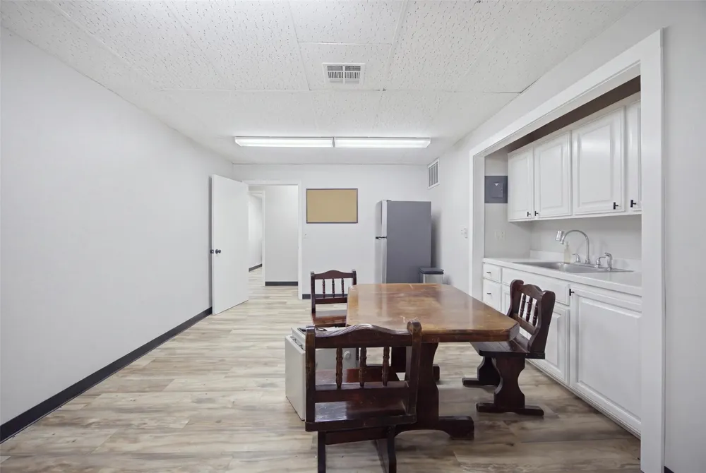 1230 S Main Street McAlester, OK 74501