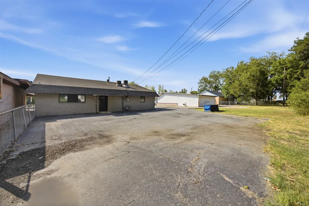 1230 S Main Street McAlester, OK 74501