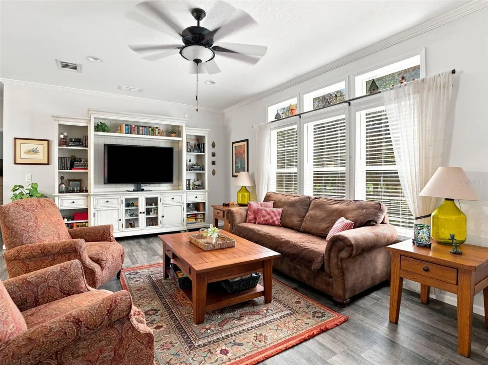 333 SUNCOAST BOULEVARD Spring Hill, FL 34608