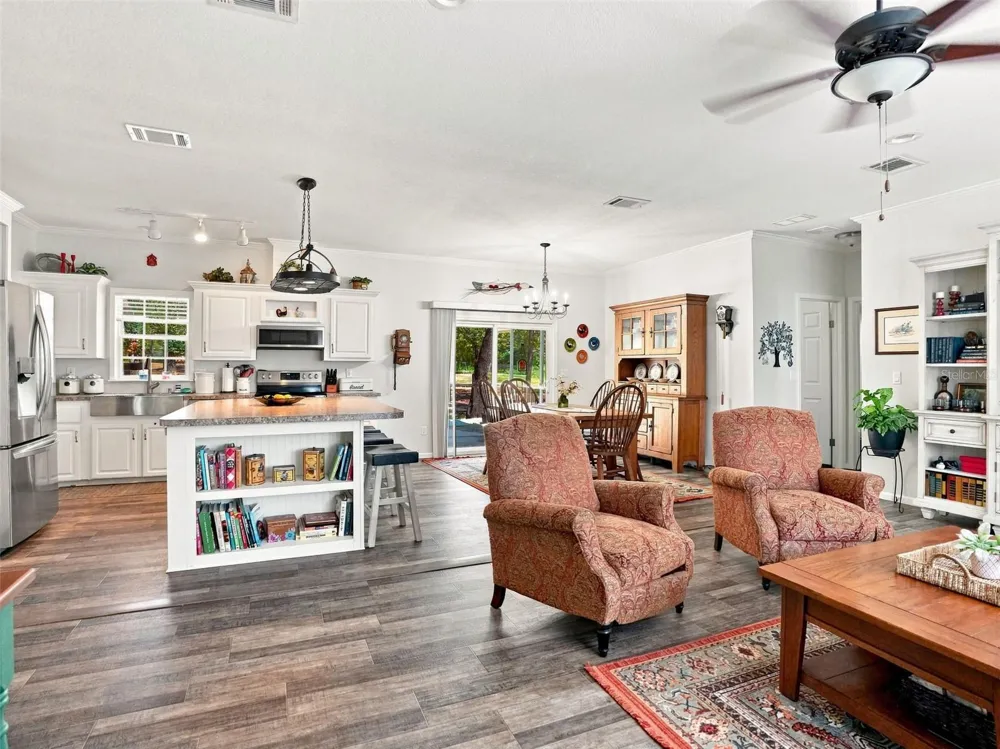 333 SUNCOAST BOULEVARD Spring Hill, FL 34608