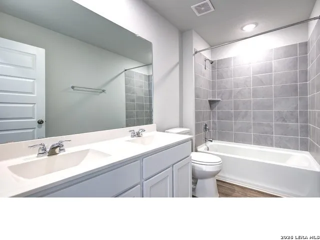 13163 BAY POINT WAY St Hedwig, TX 78152