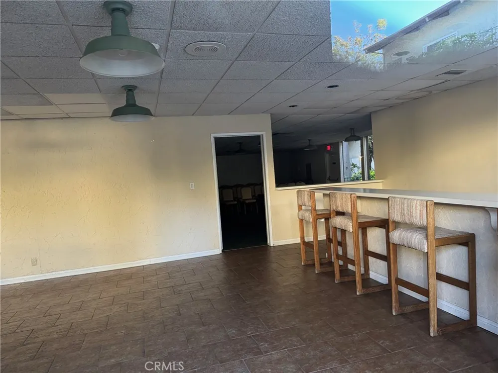 5460 White Oak Encino, CA 91316